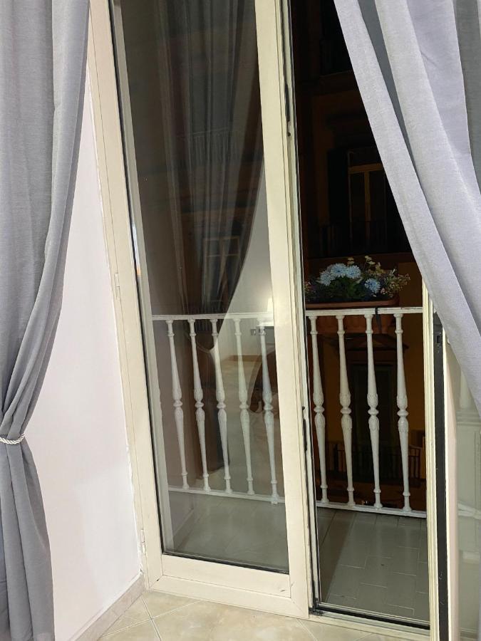 De Lollis Apartments Napoli Ngoại thất bức ảnh