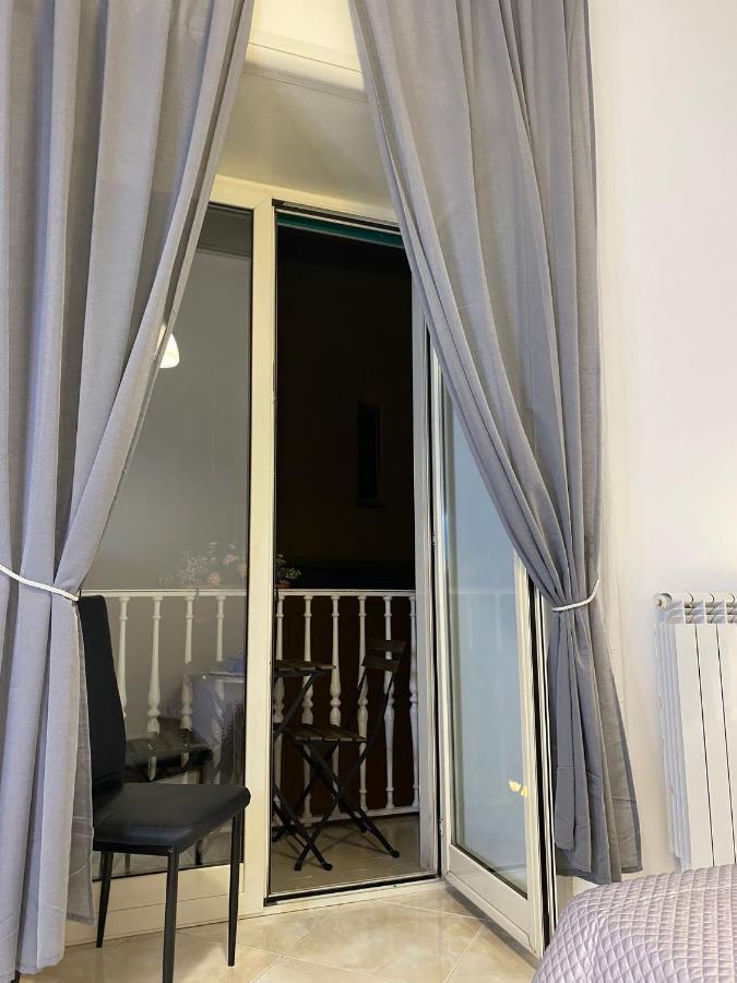De Lollis Apartments Napoli Ngoại thất bức ảnh