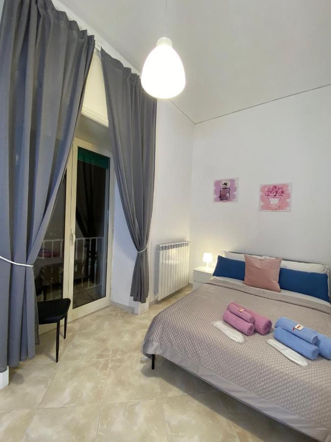 De Lollis Apartments Napoli Ngoại thất bức ảnh