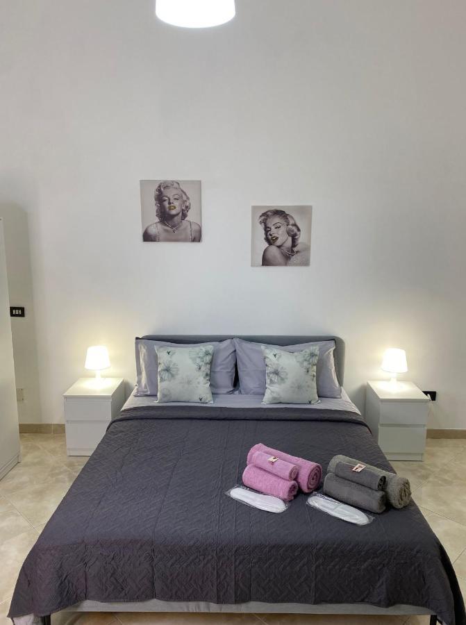 De Lollis Apartments Napoli Ngoại thất bức ảnh